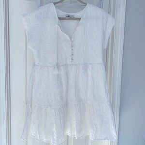 Bright white Vineyard vines NWOT white eyelet lace dress mini